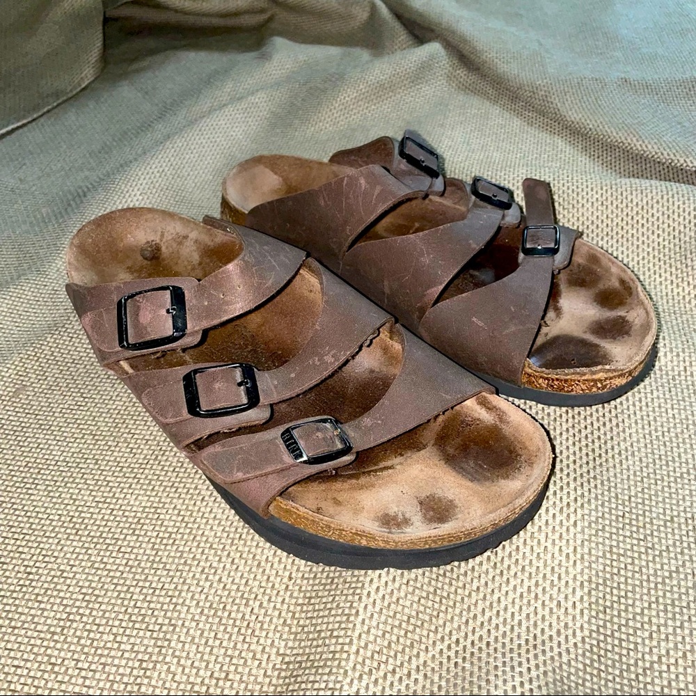 3 strap birkis